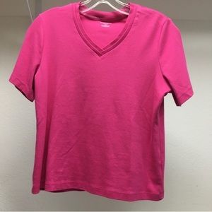 3/$20 Allison Daley petites hot pink shirt
Size petite small